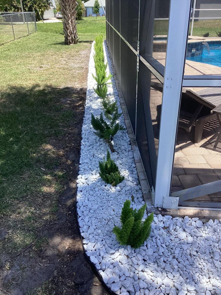 Landscaping for Valdez Landscaping and Lawn Services in Port St. Lucie, FL