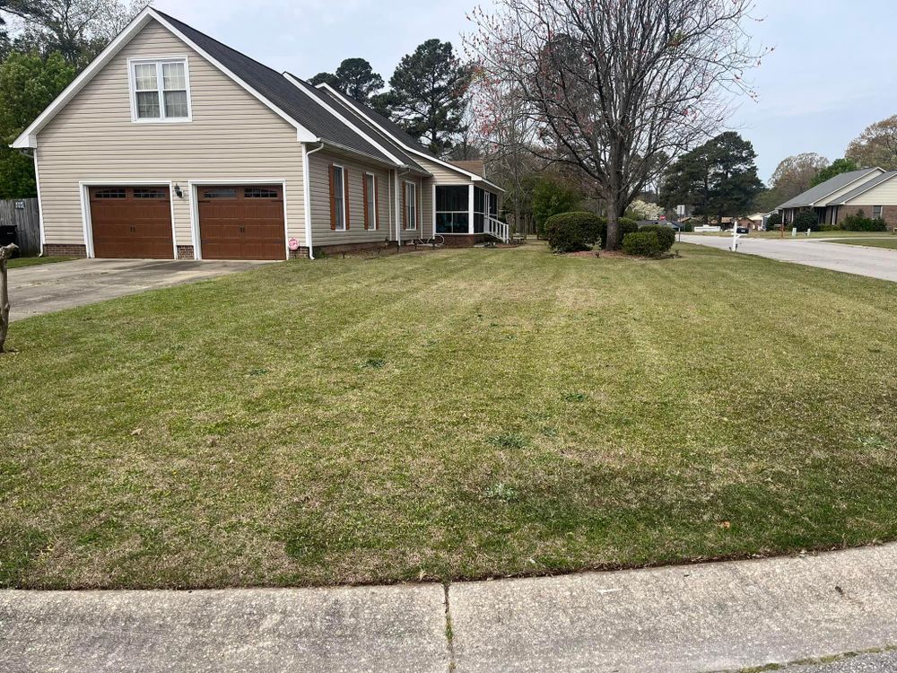 Driveway Grading for South Montanez Lawn Care in Fayetteville, NC