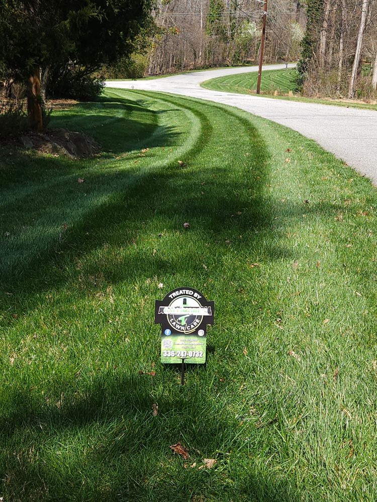 Lawn Care for Gallimore’s Lawn Care in Thomasville, NC