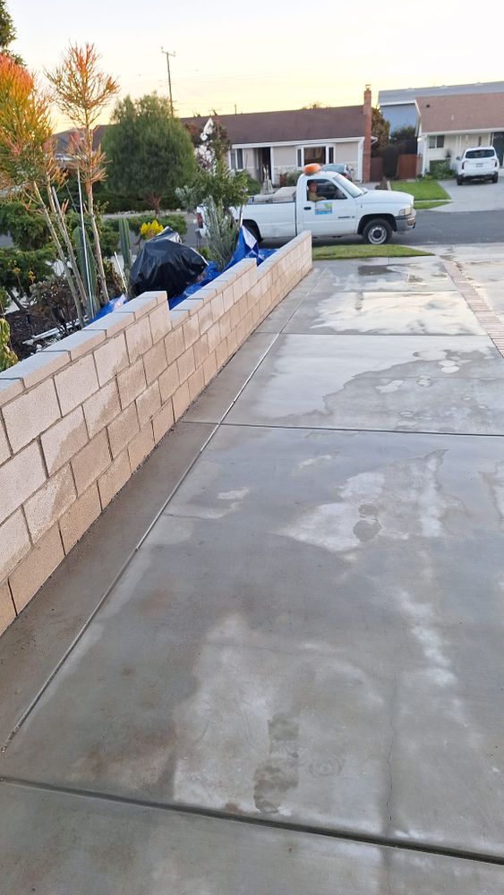 Our retaining wall construction service provides durable and aesthetically pleasing solutions, enhancing your landscape's stability while complementing your home's design. Trust our expertise for reliable retaining walls tailored to your property's needs. for Complete Concrete in Torrance, CA