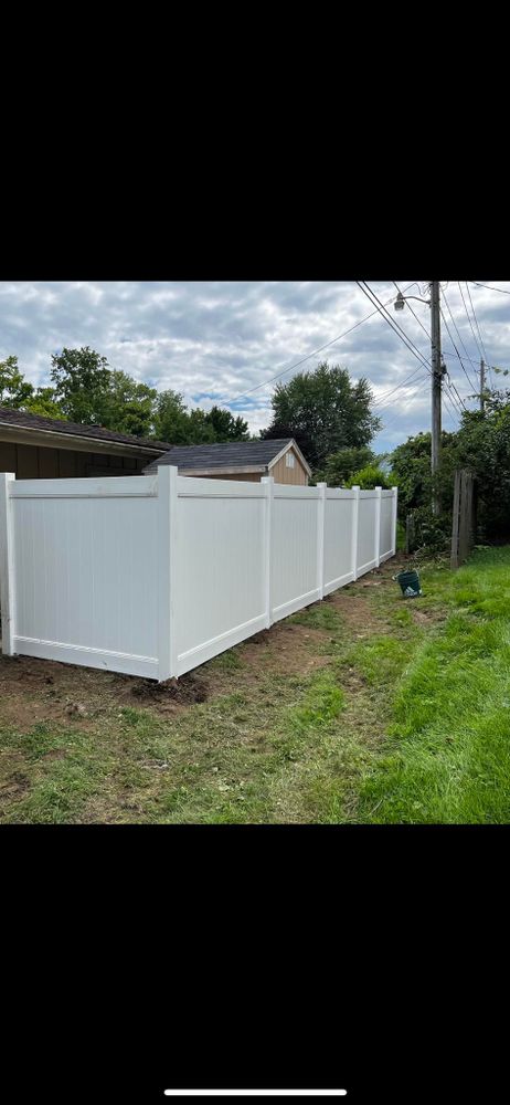 Fences for FreshFence in Fort Wayne, IN