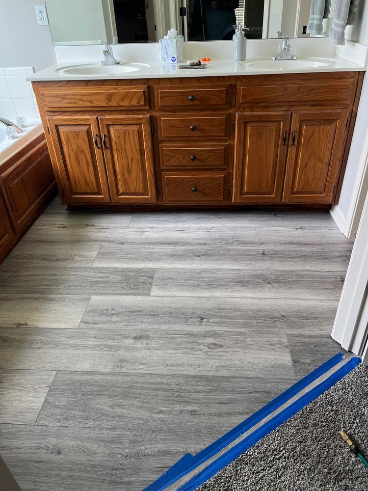Laminate Flooring for Imperial Hardwood Floors in Olathe, KS