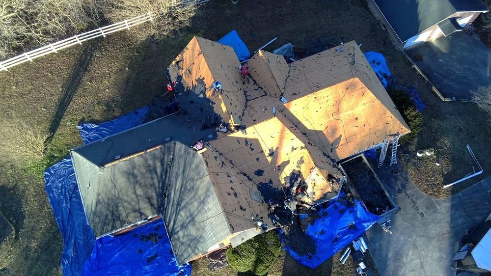 All Photos for R-House Roofing & Gutters in Cedartown, GA