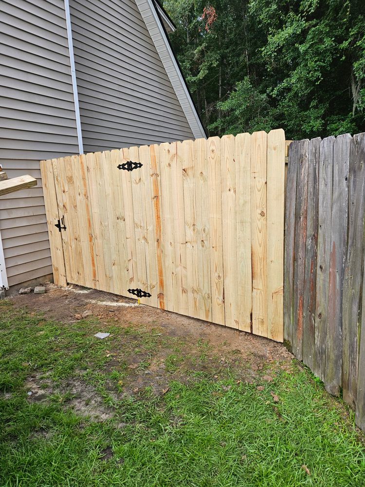 Wood Styles for American Privacy Fencing & More in Statesboro, GA