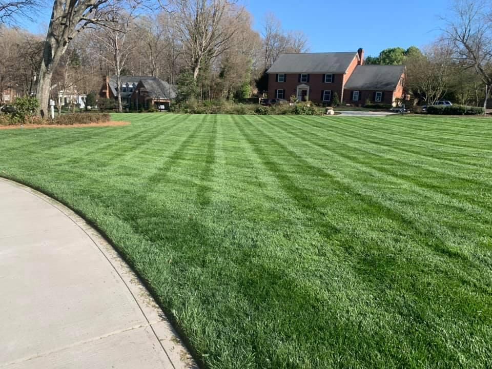 Mulching for America's Top Pick Lawn & Landscaping in Gastonia, NC