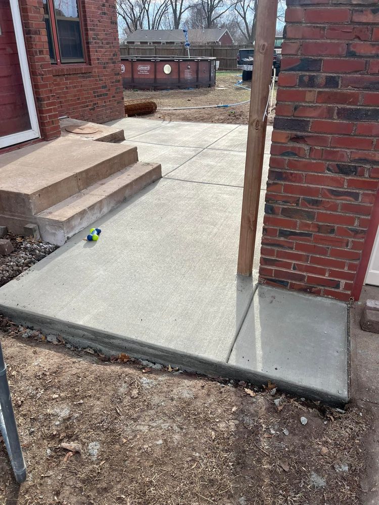 Residential Concrete for Twisted Ridge Construction LLC in Cheney, KS