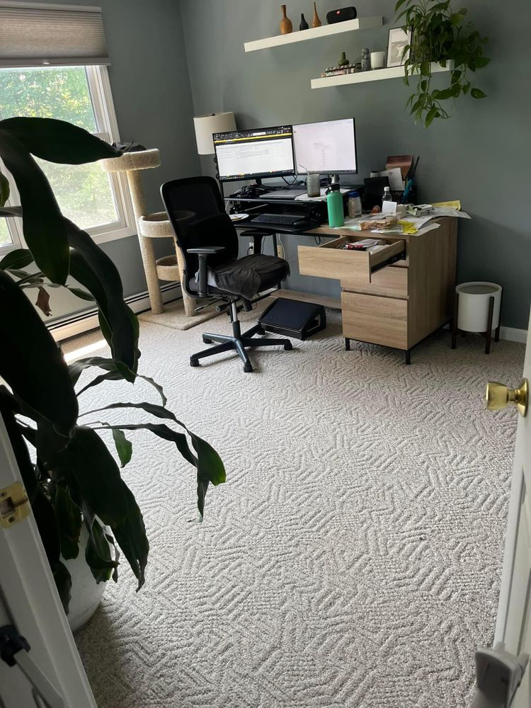 All Photos for Laura Mae Properties in Wolcott, CT