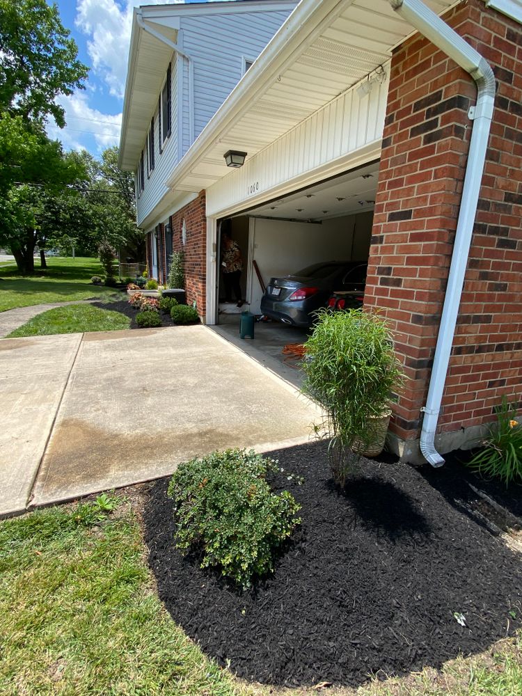 All Photos for Castle JR Landscaping & Painting LLC in Cincinnati, OH