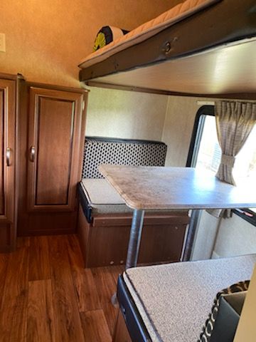 2015 Salem 30 ft TT for Paradise RV Rentals in Perry, GA