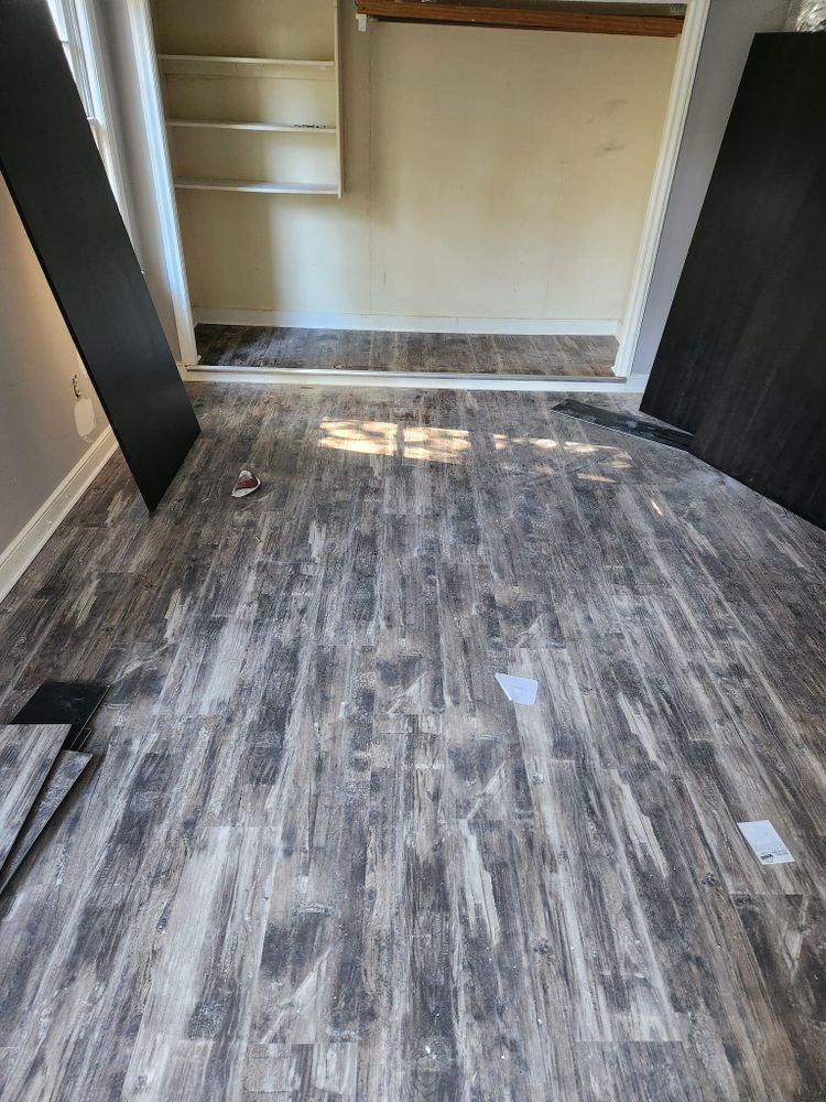 All Photos for Gunderson & Ranieri Remodeling & Rentals  in Columbia,  SC