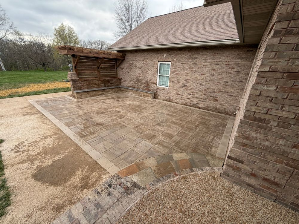 All Photos for Mayfield Landscaping in Staunton, IL