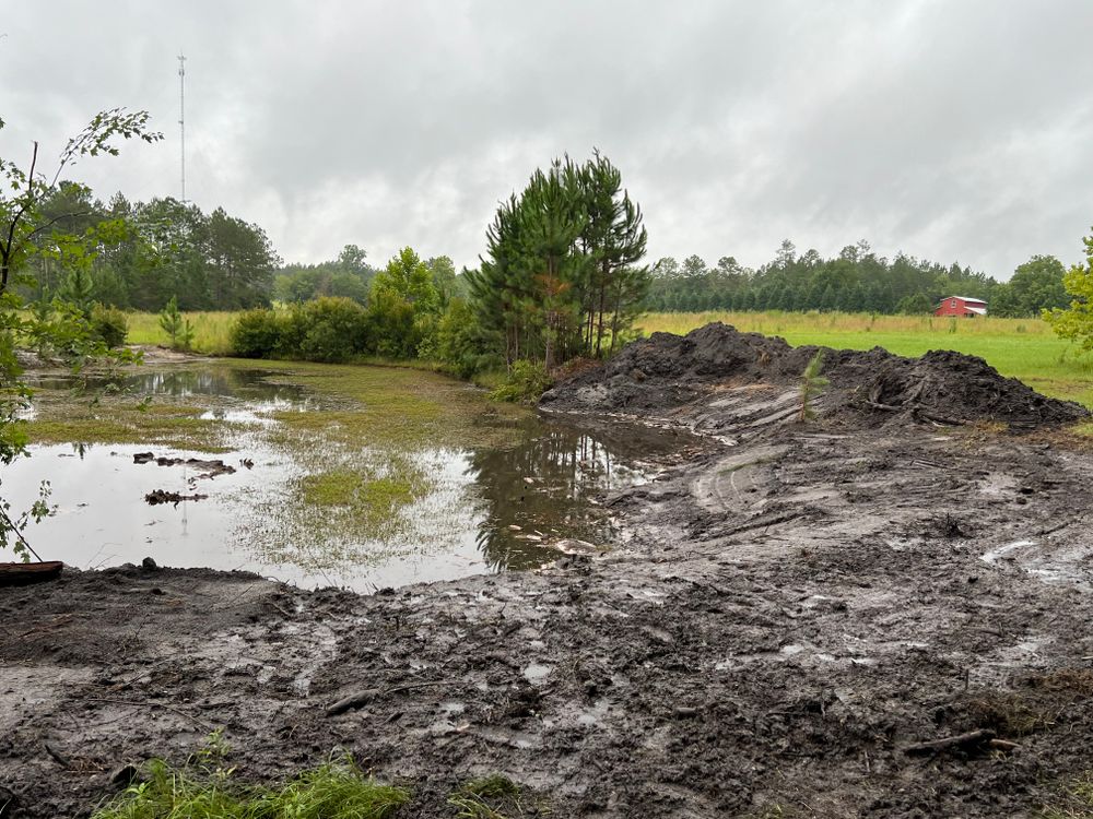 Land Clearing And Clean Up for Southeast Aquatic Land Services LLC  in Waycross, GA