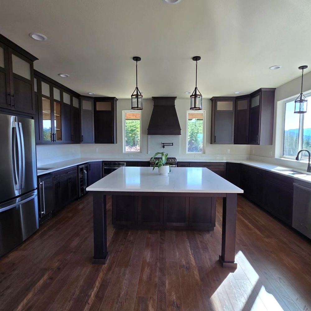 Interior Renovations for Ridgeview Custom Builders in Sweet Home, OR