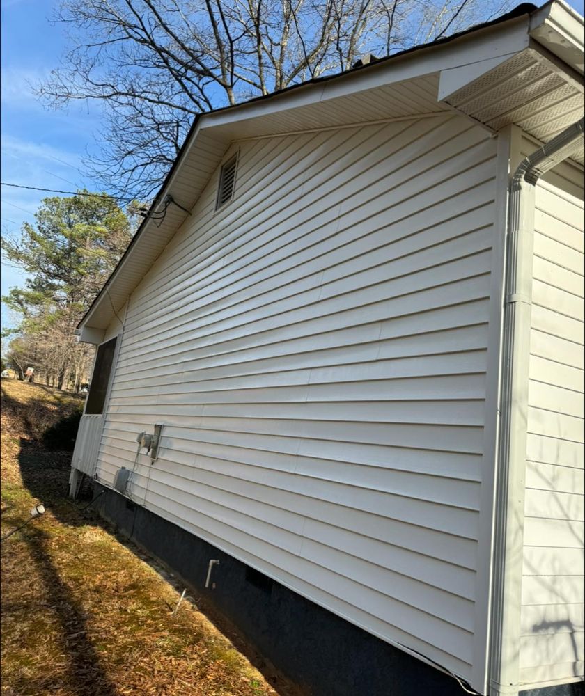 All Photos for Brumblebee's Landscaping & Cleaning Services in Loganville, GA