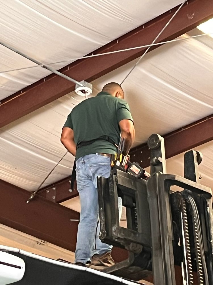 All Photos for Nominal Voltage in Orlando, FL