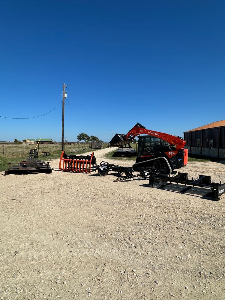 Our Skid Steering service utilizes top of the line equipment best suited to make quick work of those projects that are to much to handle on your own. for Marek Land Services in  Austin,  Texas