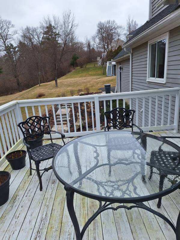 Exterior Renovations for Hammer One Handyman in Haverhill, MA