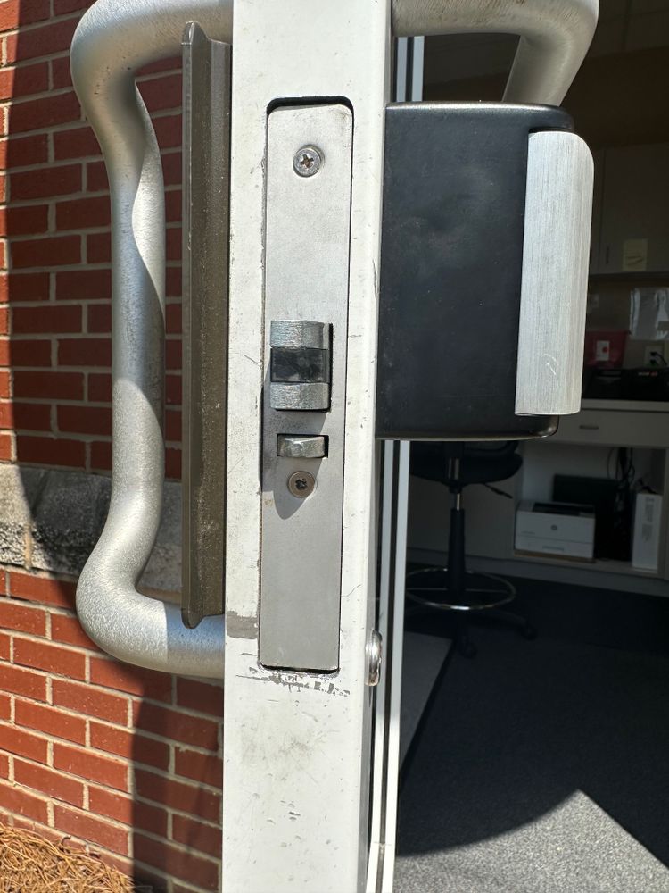 Handyman for The Flip Flop Roofer in Statesville, NC