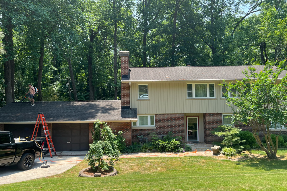 Roof cleaning for JB Applewhite's Pressure Washing in Anderson, SC