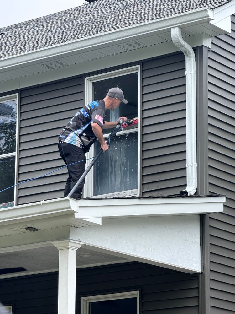 window cleaning  for Soapy Suds Services in St. Charles, IL