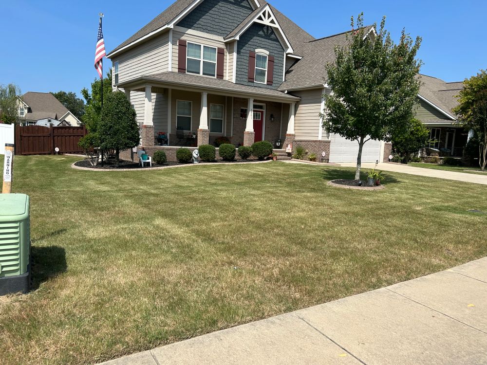 Cutting Edge Lawn Care team in Fayetteville, NC - people or person