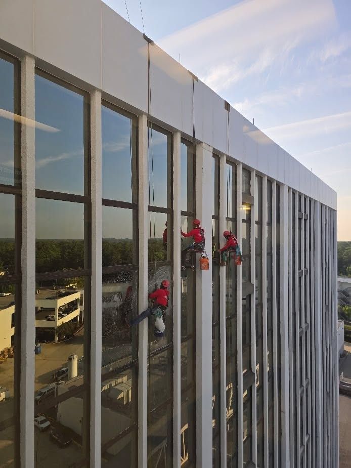 High Rise Window Cleaning for Sunlight Building Services in Birmingham, AL