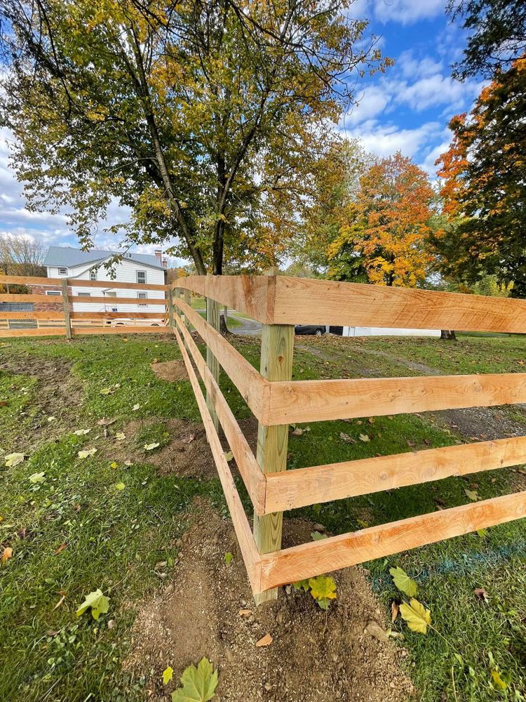 All Photos for Oakwood Fencing  in Hudson, NY 