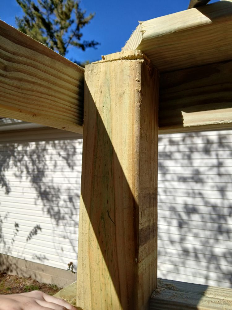 Carbondale fence for Dead Tree General Contracting in Carbondale, Illinois