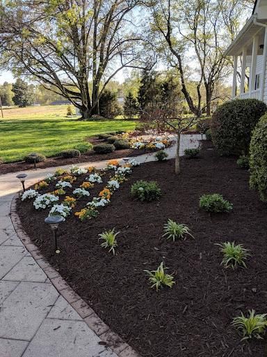 All Photos for E-Z Care Lawn Service in Prince George, VA
