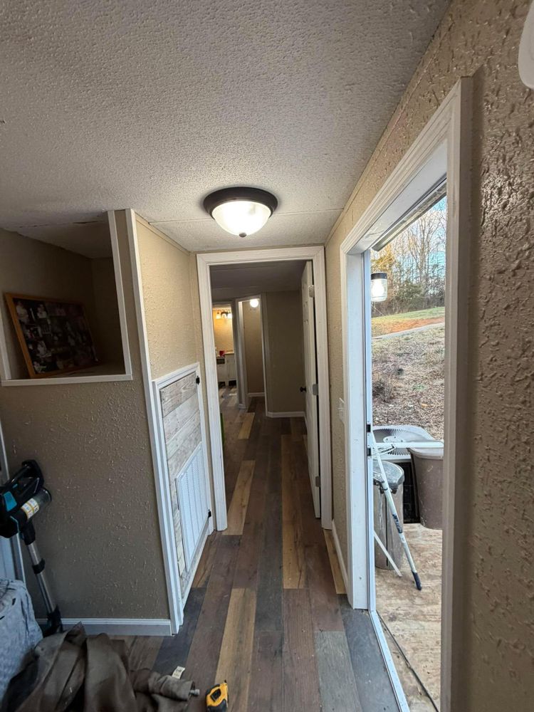 All Photos for Momos Construction in Piney Flats, TN