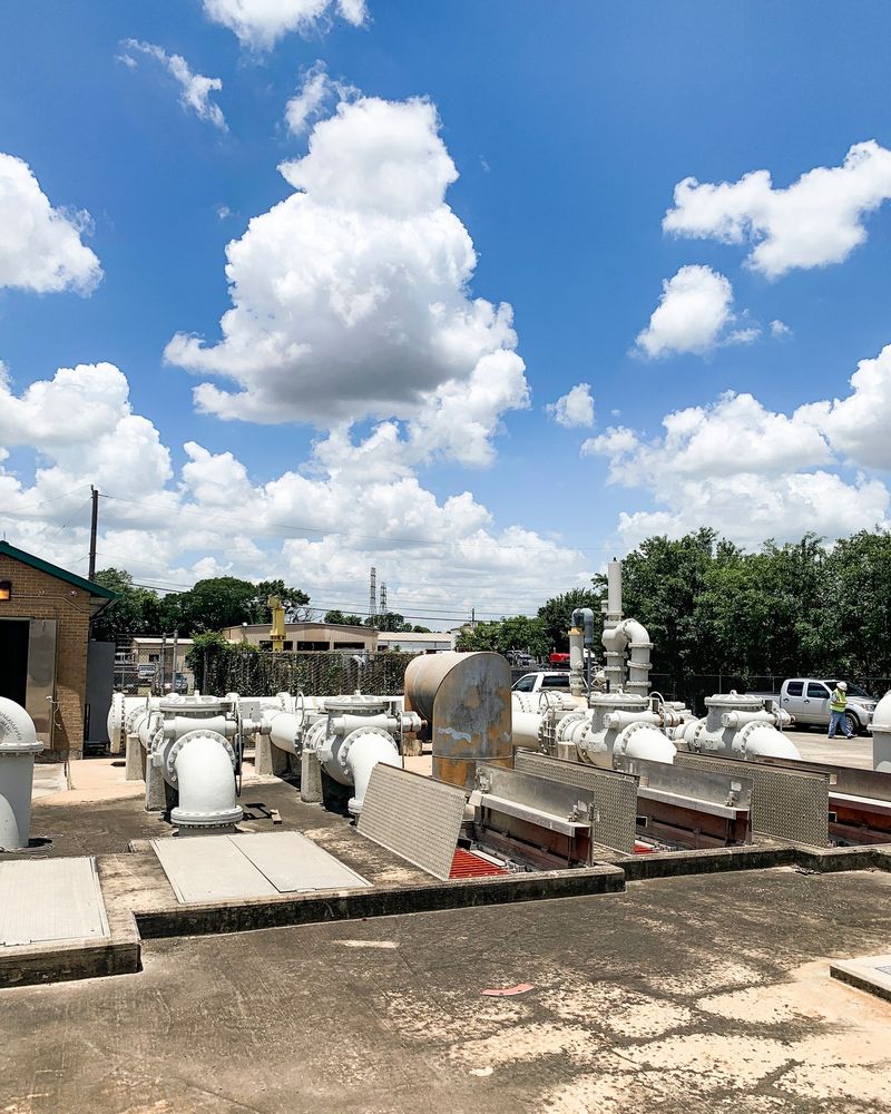 Contracting for Gulf Builders in Houston, TX