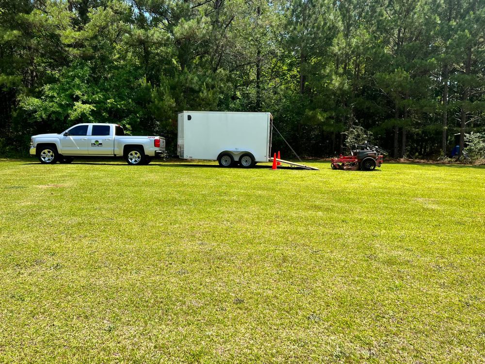 Fall and Spring Clean Up for Battle Lawn Maintenance in Eatonton, GA