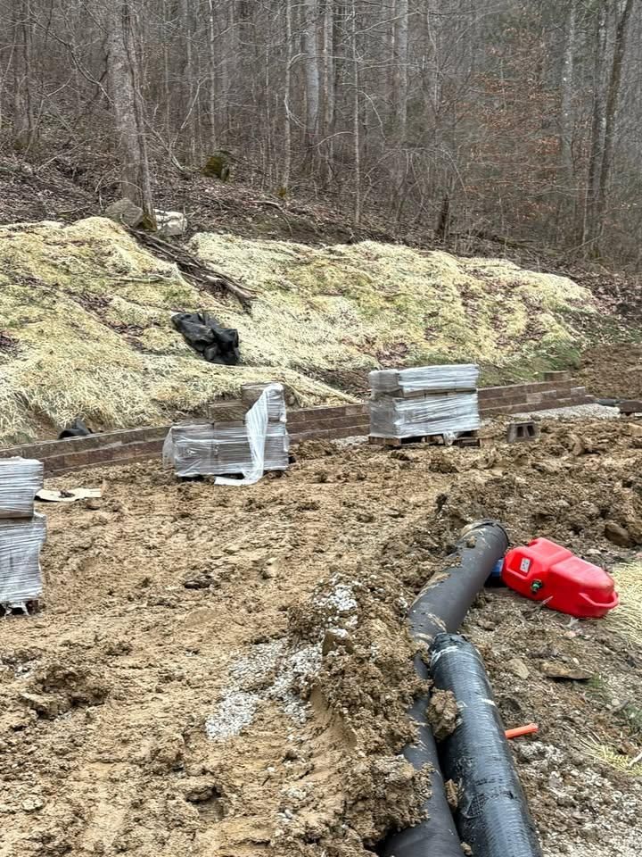 All Photos for Dust Till Dawn Lawn in London, Kentucky