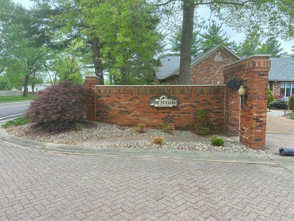 All Photos for Mayfield Landscaping in Staunton, IL