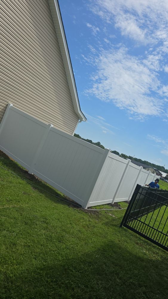 Fences for J&B Decks and Fencing in Goldsboro, NC