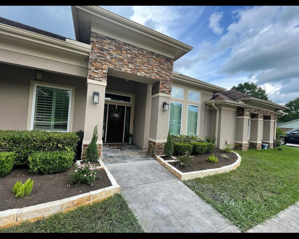 All Photos for Garza Lawncare & Tree Service in Pearland, TX