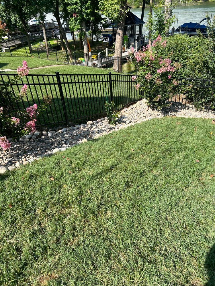 All Photos for Oakhurst Landscaping and Tree Service in Charlotte, NC
