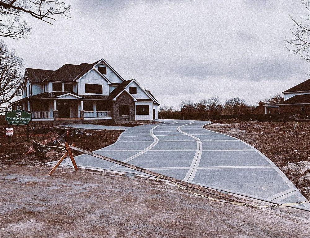 Driveways for Country Concrete in Monee, IL