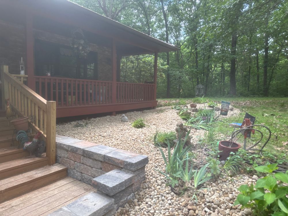 All Photos for Mayfield Landscaping in Staunton, IL