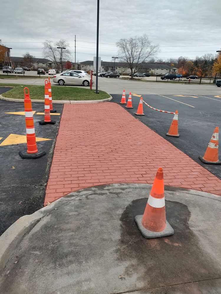 Concrete for Henceroth Construction in Amherst, OH
