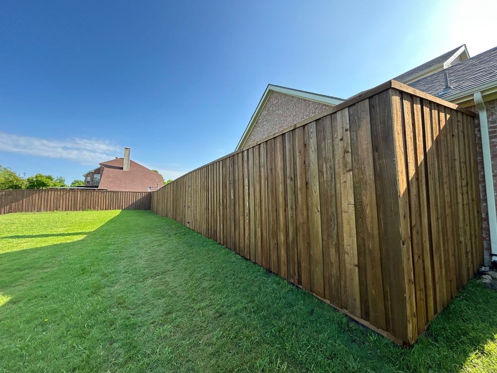 Fence for Blackstone Roofing & Construction LLC in Bells, TX