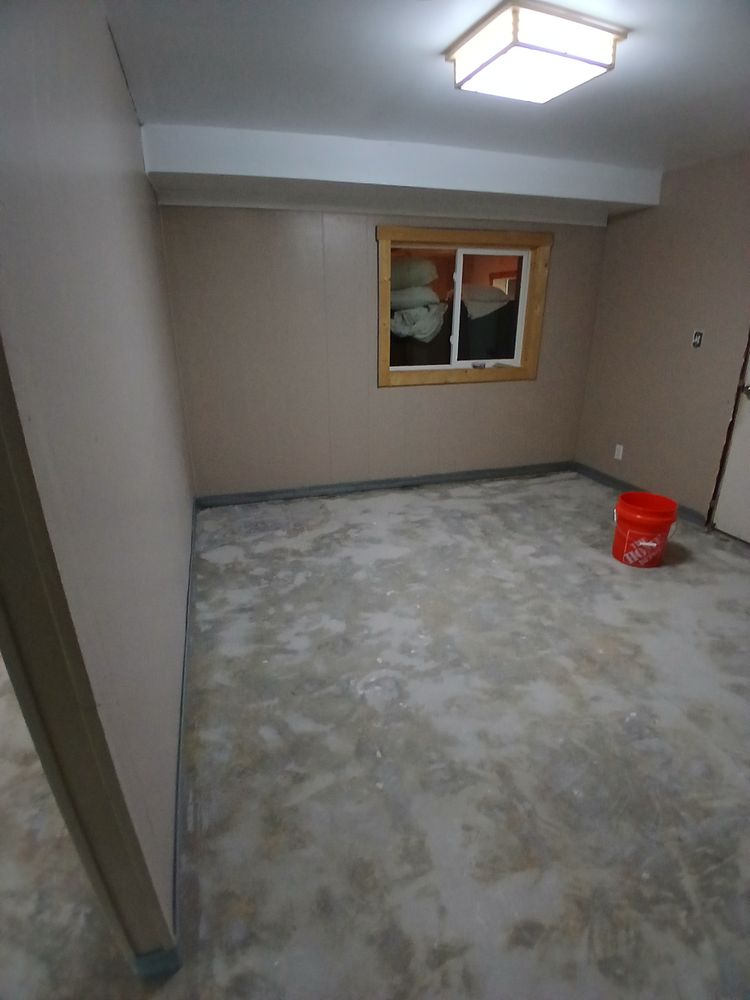 exterior painting and flooring for Dead Tree General Contracting in Carbondale, Illinois