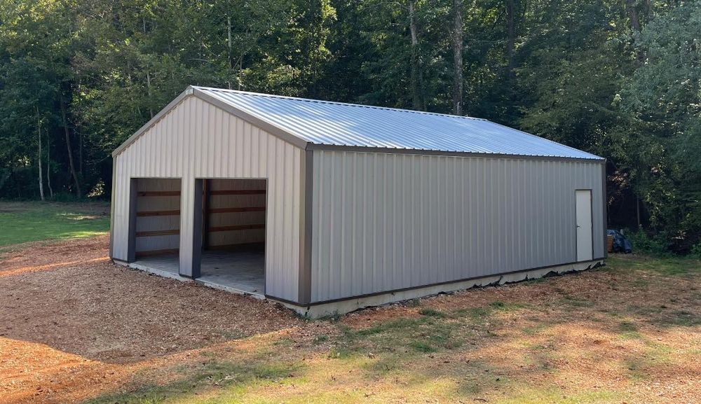 Barndominium Construction for Lumen Constructions in Lobelville, TN