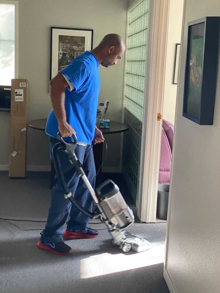 All Photos for Randy’s Janitorial in Vallejo-Fairfield, CA