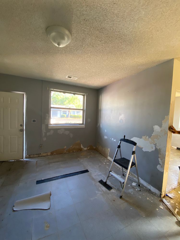 Interior Painting for Make It Happen Pressure Washing LLC in Lamar, SC