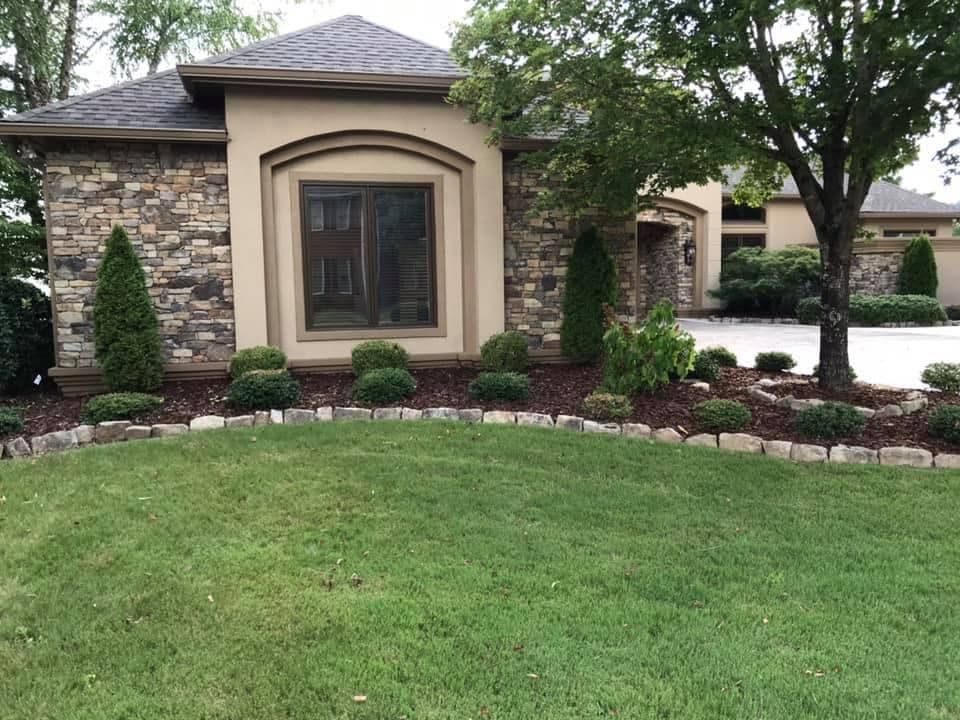 Landscaping for Mtn. View Lawn & Landscapes in Chattanooga, TN