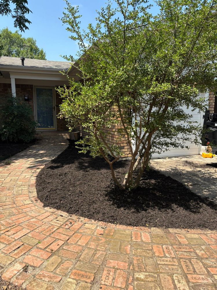 All Photos for Fine Line Lawn Care & Landscaping in Aledo, TX