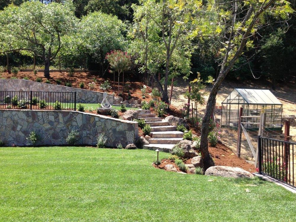 Retaining Walls for LEBEC, Inc in Brentwood, CA