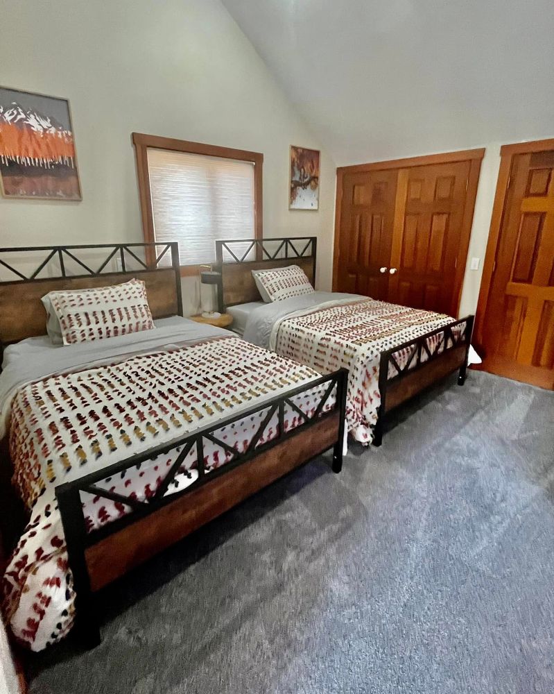 All Photos for Red Clover Cleaning LLC in Craftsbury, VT