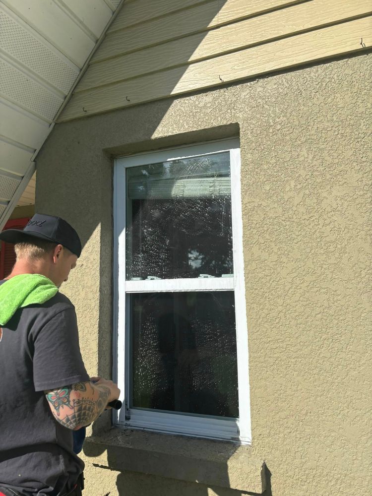 Red Line Window Rescue team in Sarasota, FL - people or person